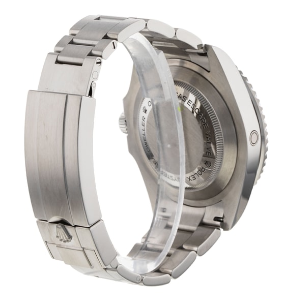 Rolex Sea-Dweller 126600